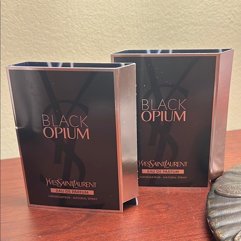 Yves Saint Laurent Black Opium Perfume Set